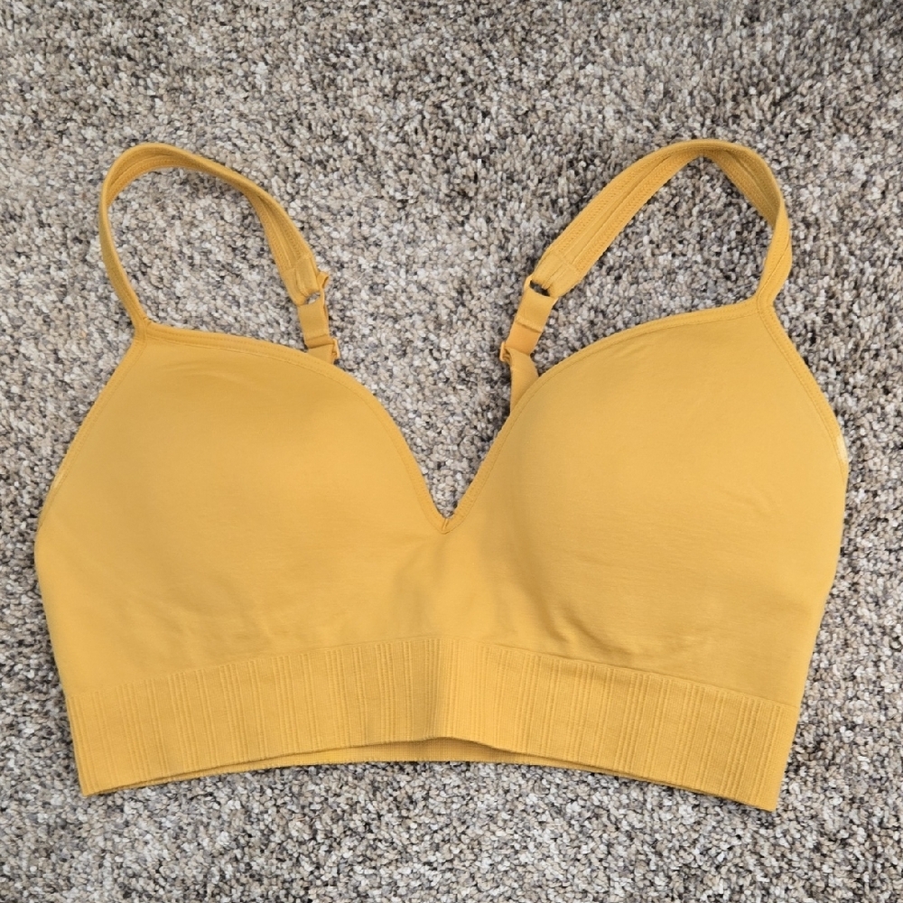 Athleta Yellow Seamless Sports Bra